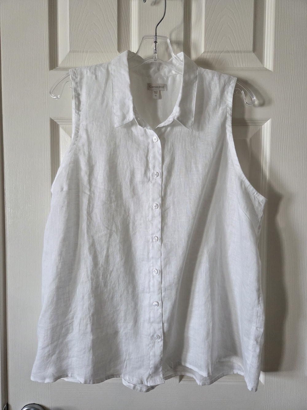 Garnet Hill White Sleeveless Linen Button-Up Blouse